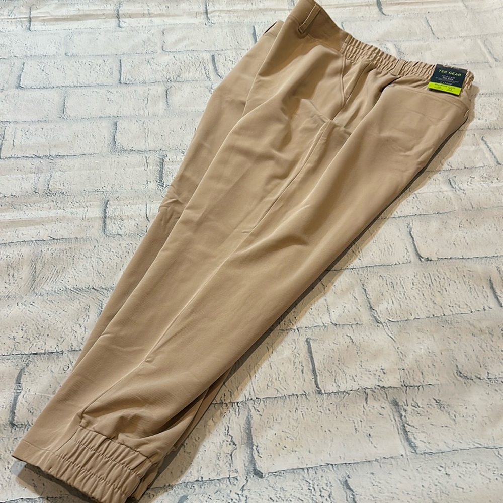 NWT Tek Gear Jogger
